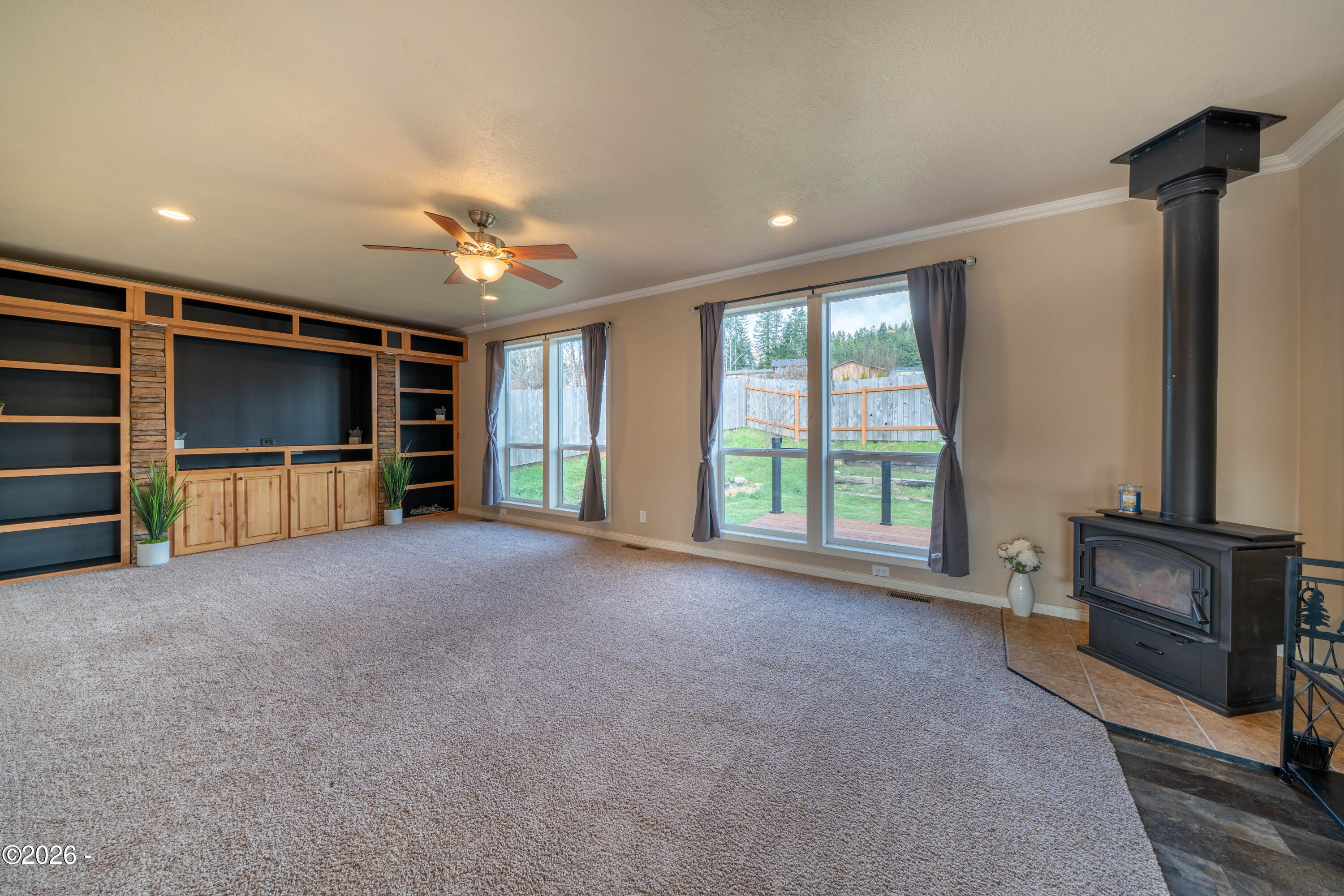 105 N Durette Drive