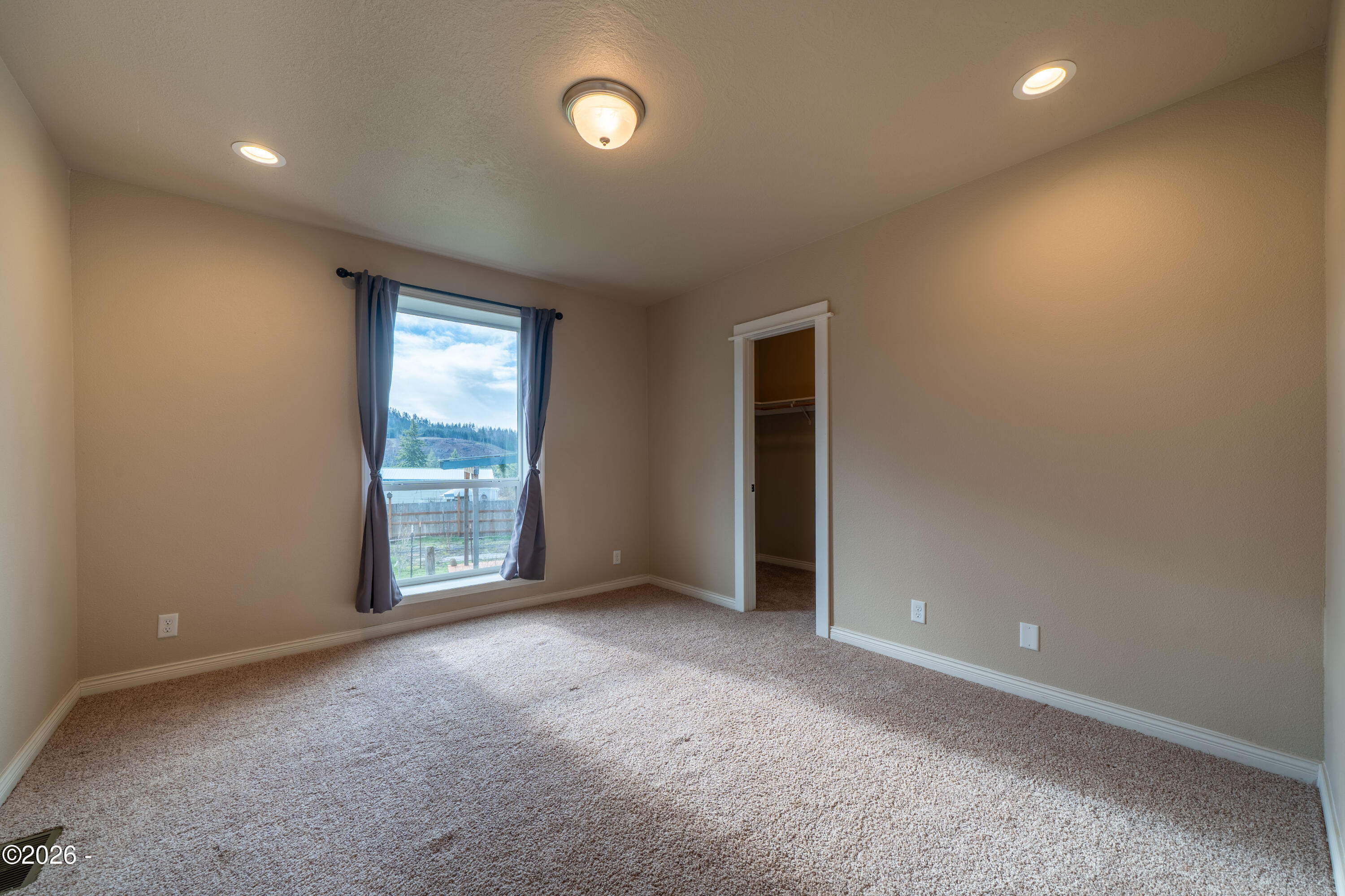 105 N Durette Drive