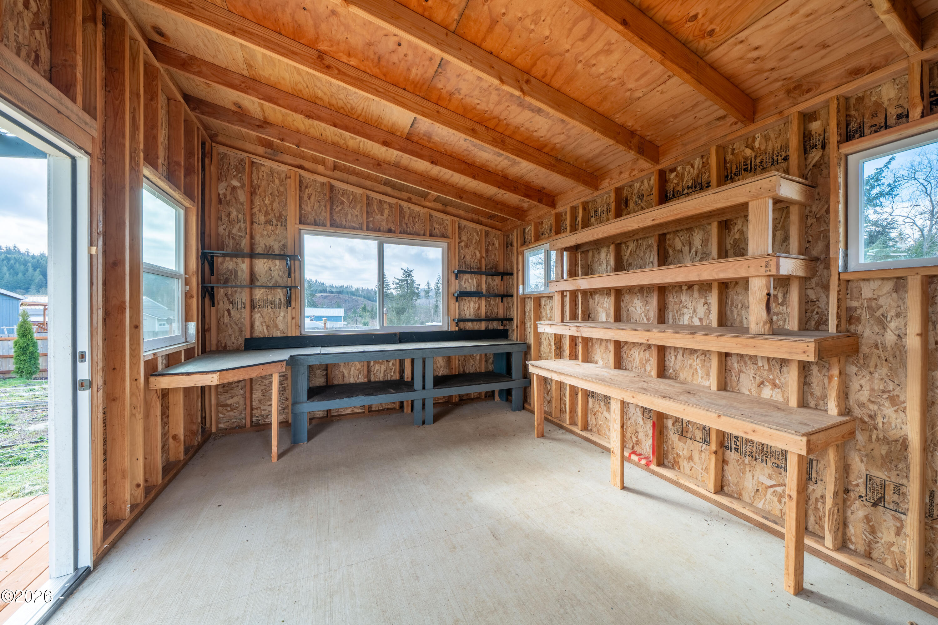 105 N Durette Drive