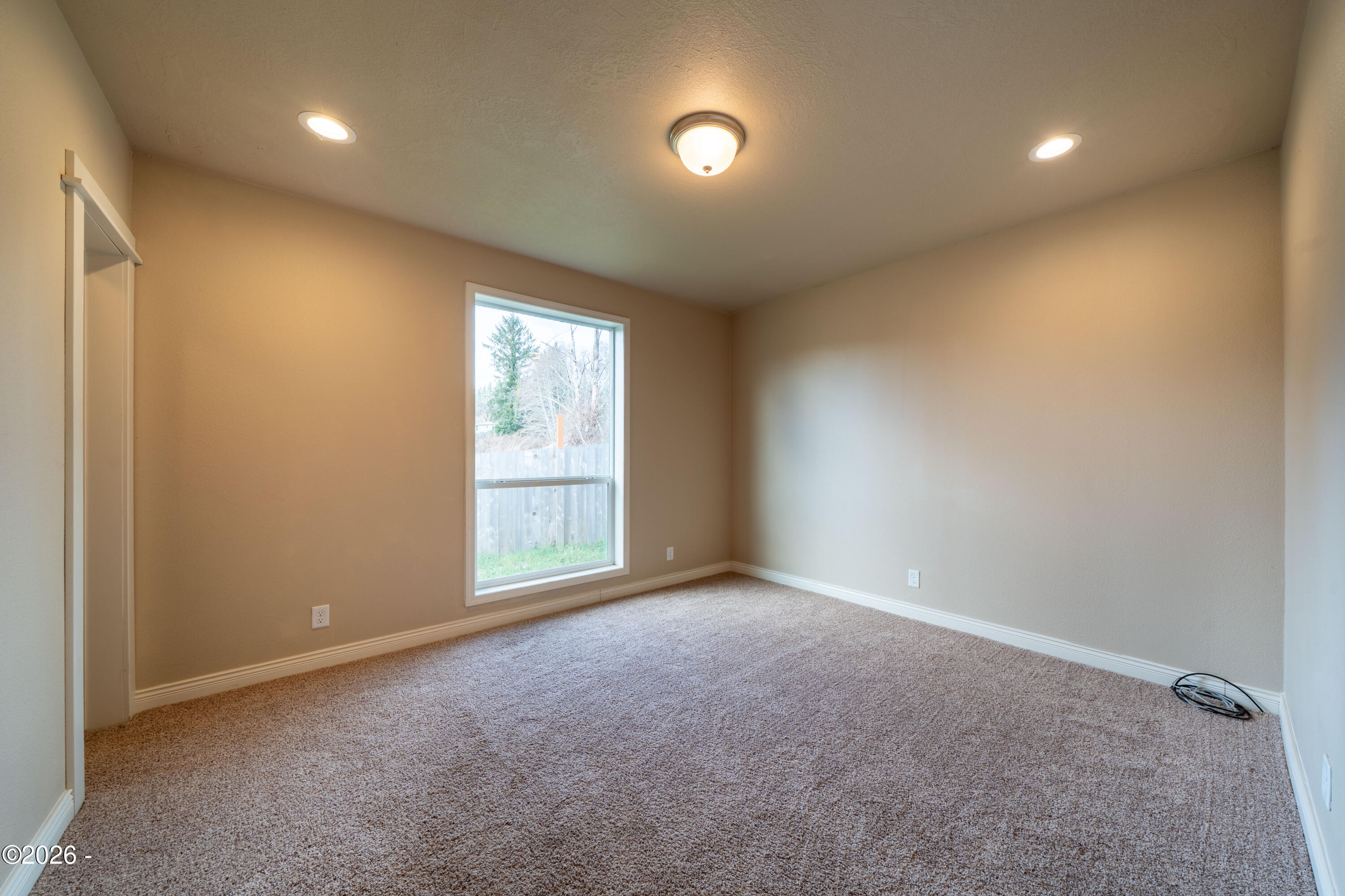 105 N Durette Drive