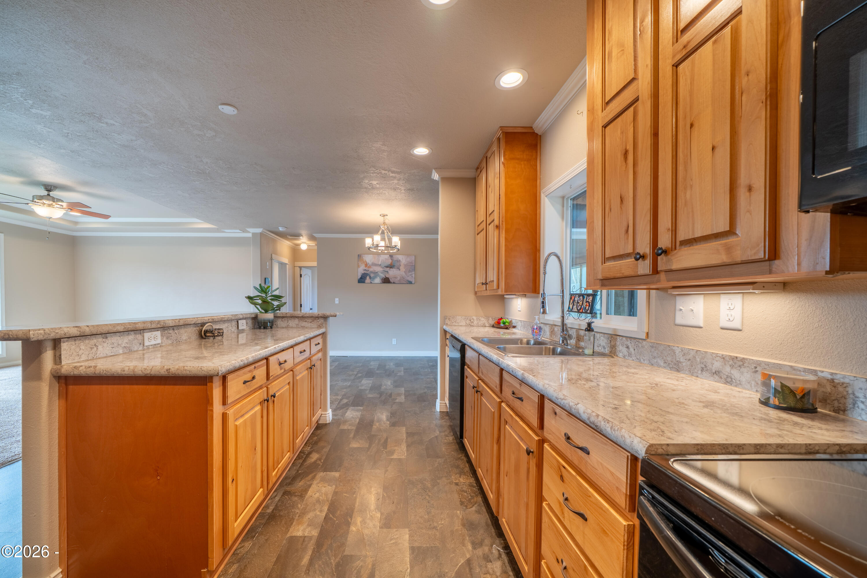 105 N Durette Drive
