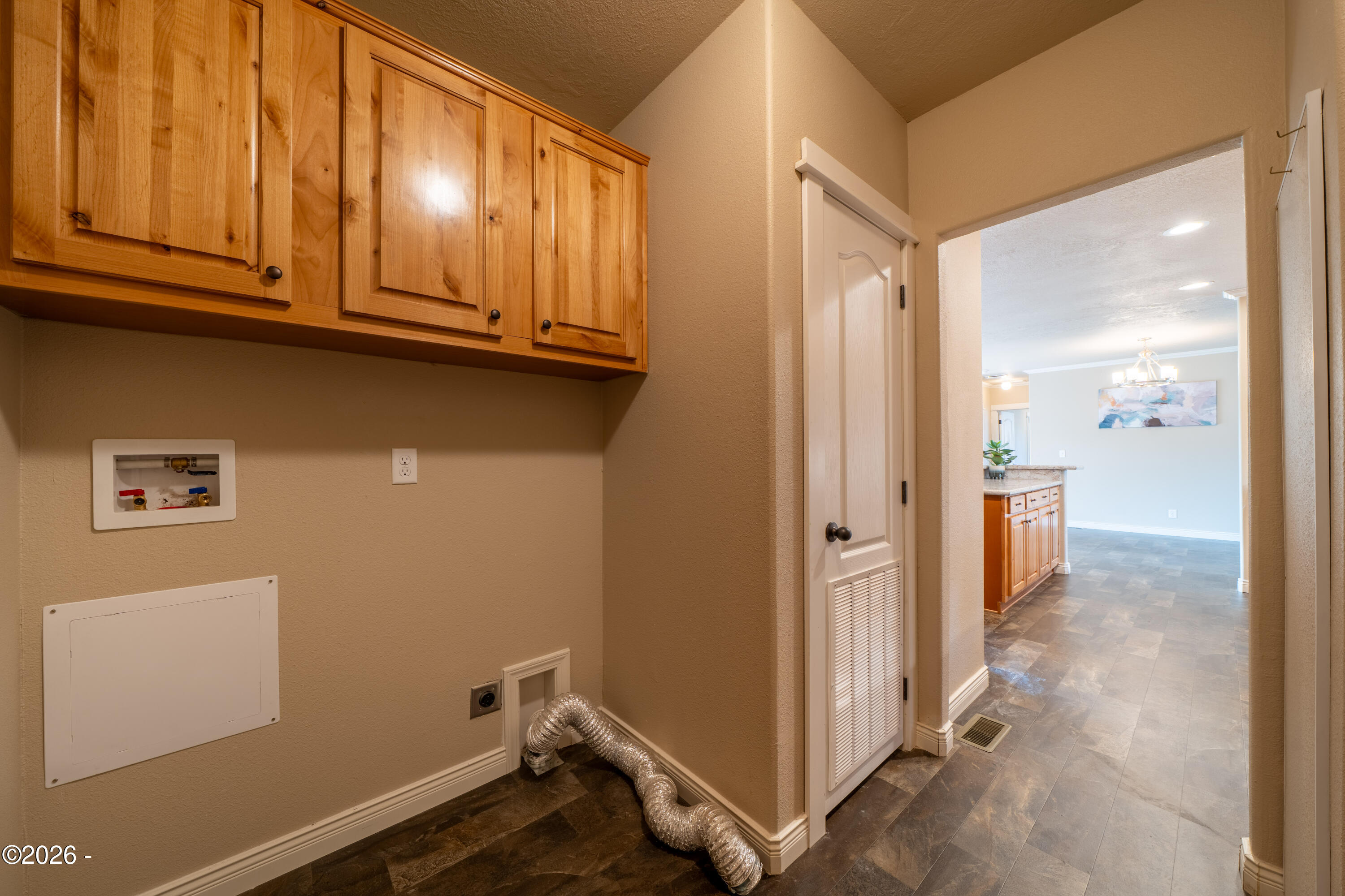105 N Durette Drive