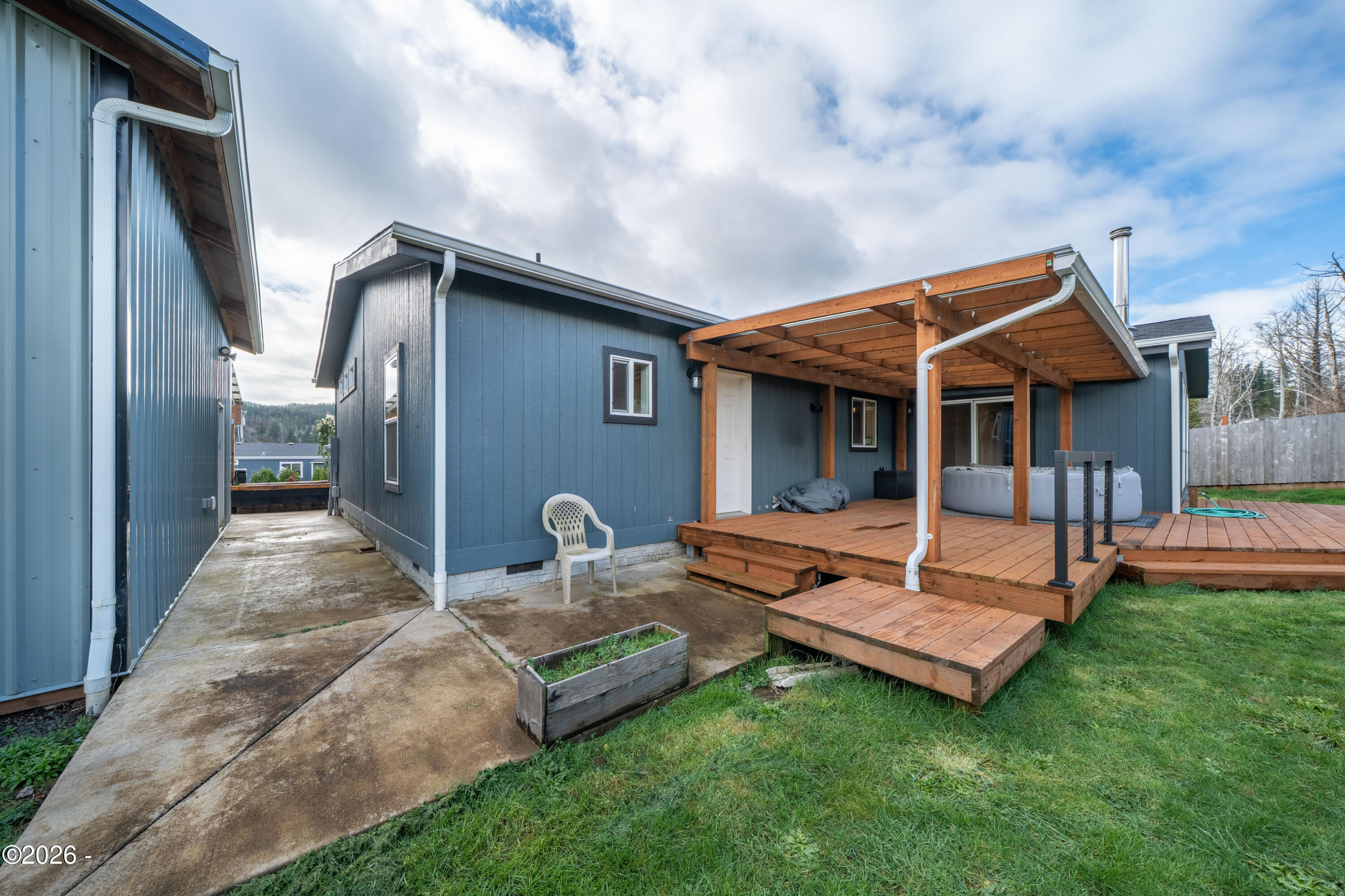 105 N Durette Drive