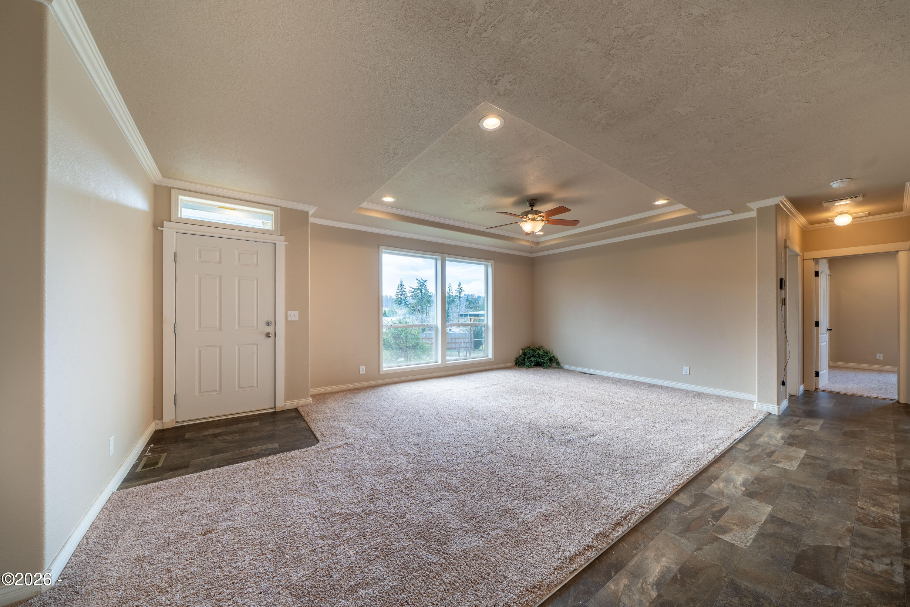 105 N Durette Drive