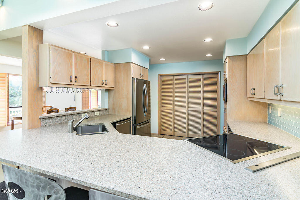 450 Summit View Lane
