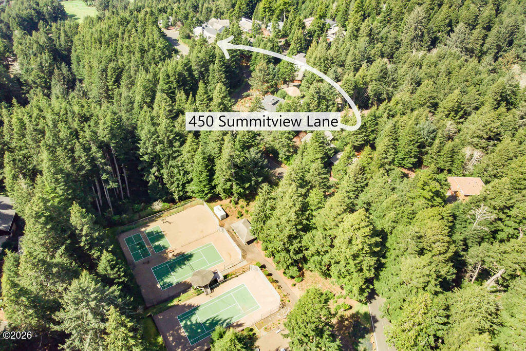 450 Summit View Lane