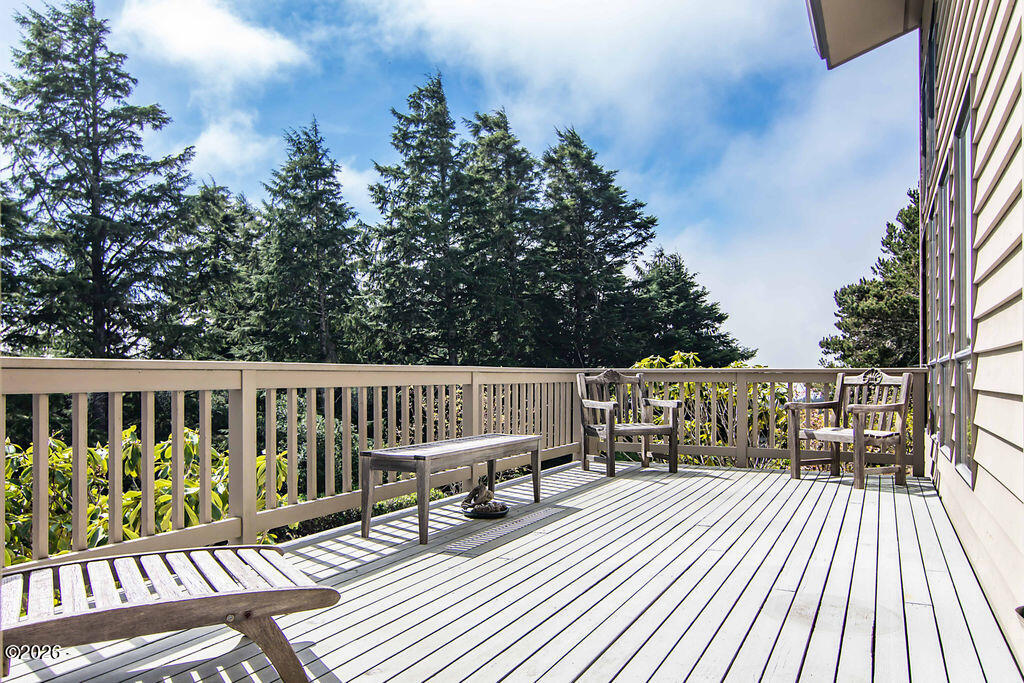 450 Summit View Lane