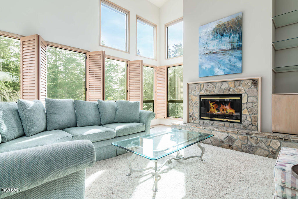 450 Summit View Lane