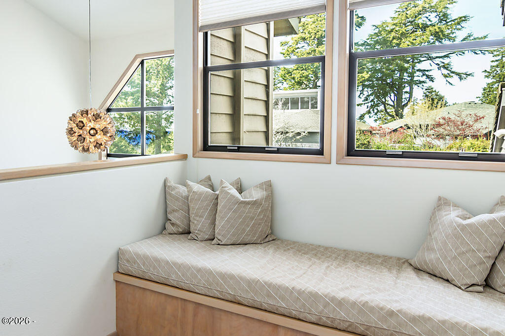 450 Summit View Lane