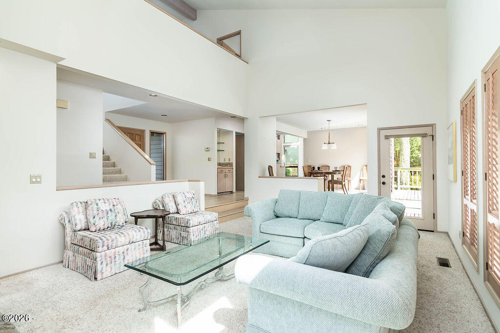 450 Summit View Lane