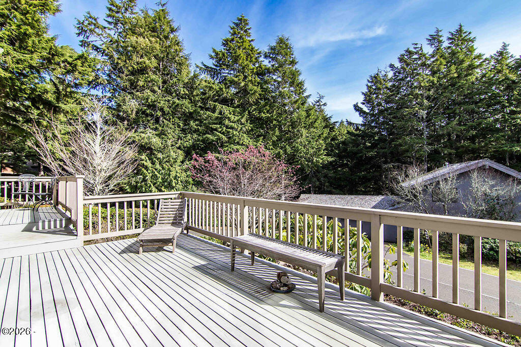 450 Summit View Lane