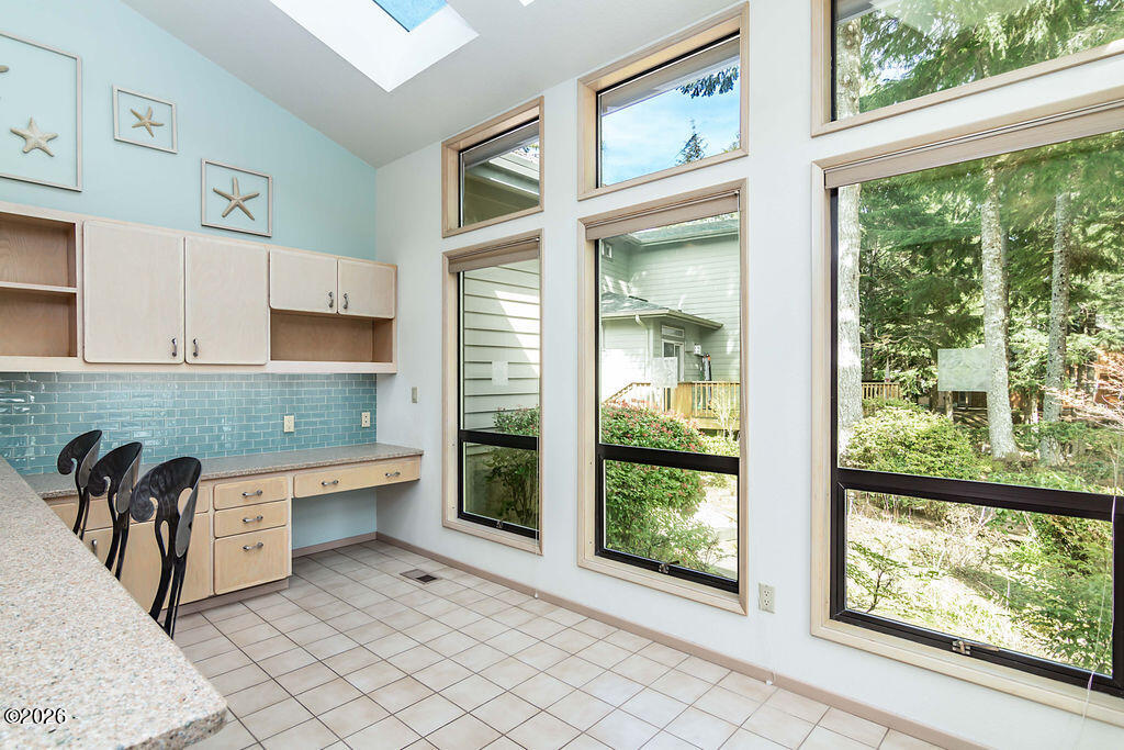 450 Summit View Lane