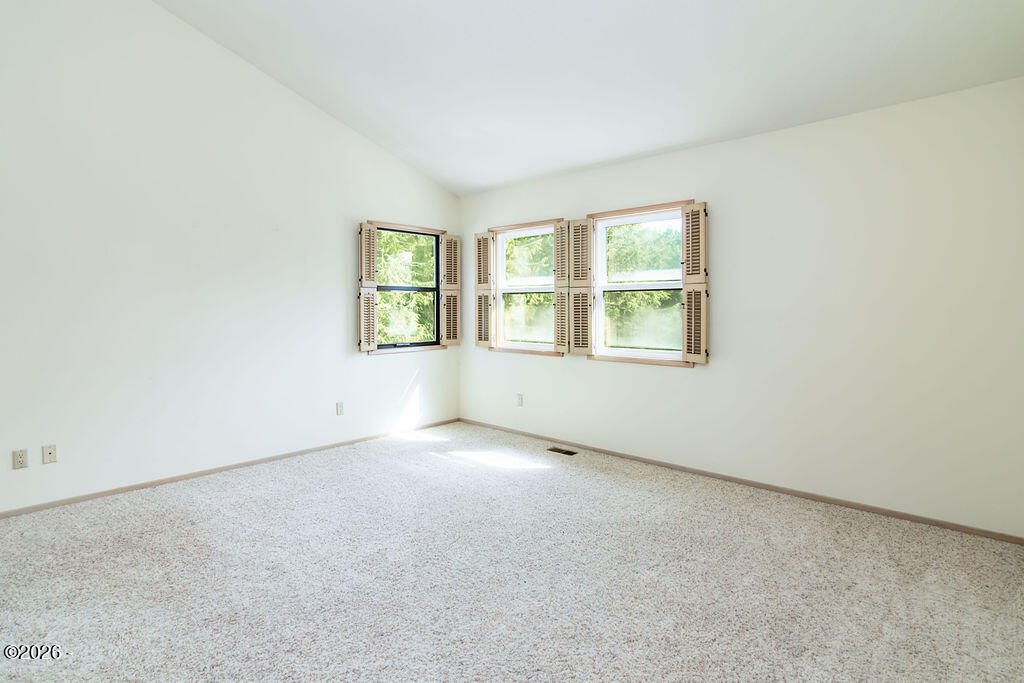 450 Summit View Lane