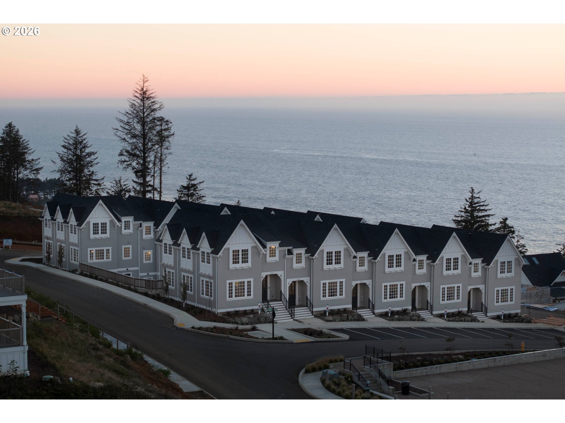 1152 NE SEASCAPE AVE