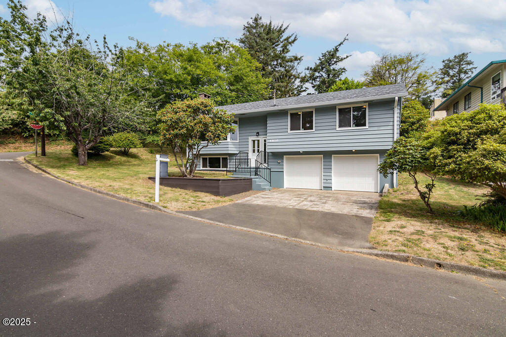 4810 SW 48th Court