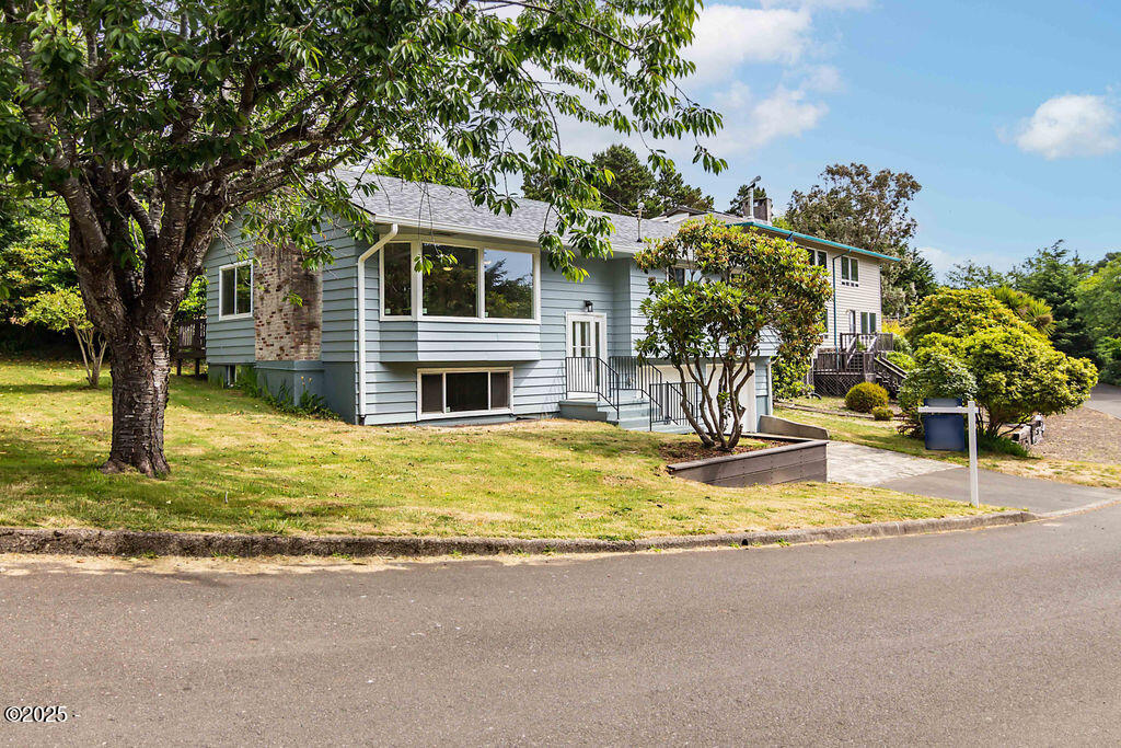 4810 SW 48th Court