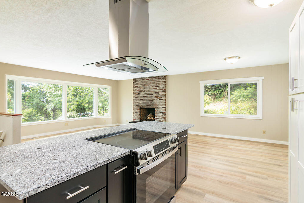 4810 SW 48th Court