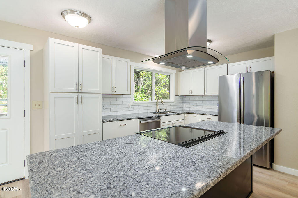 4810 SW 48th Court