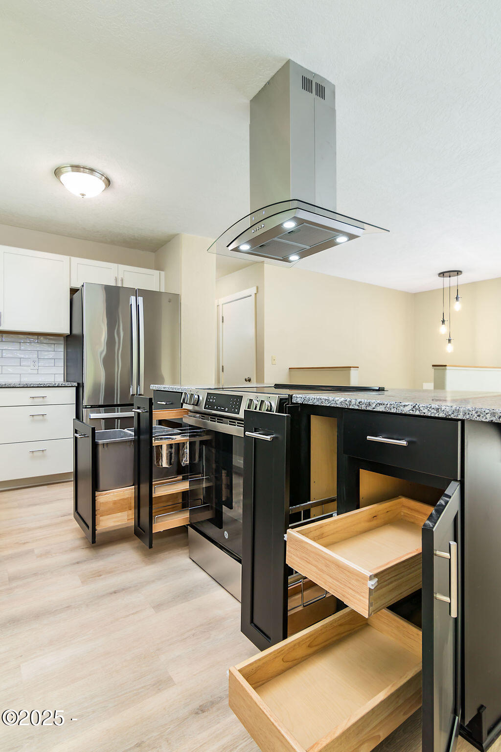 4810 SW 48th Court