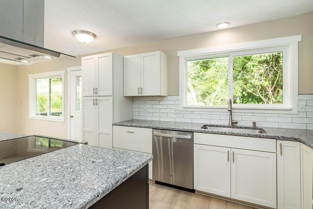 4810 SW 48th Court