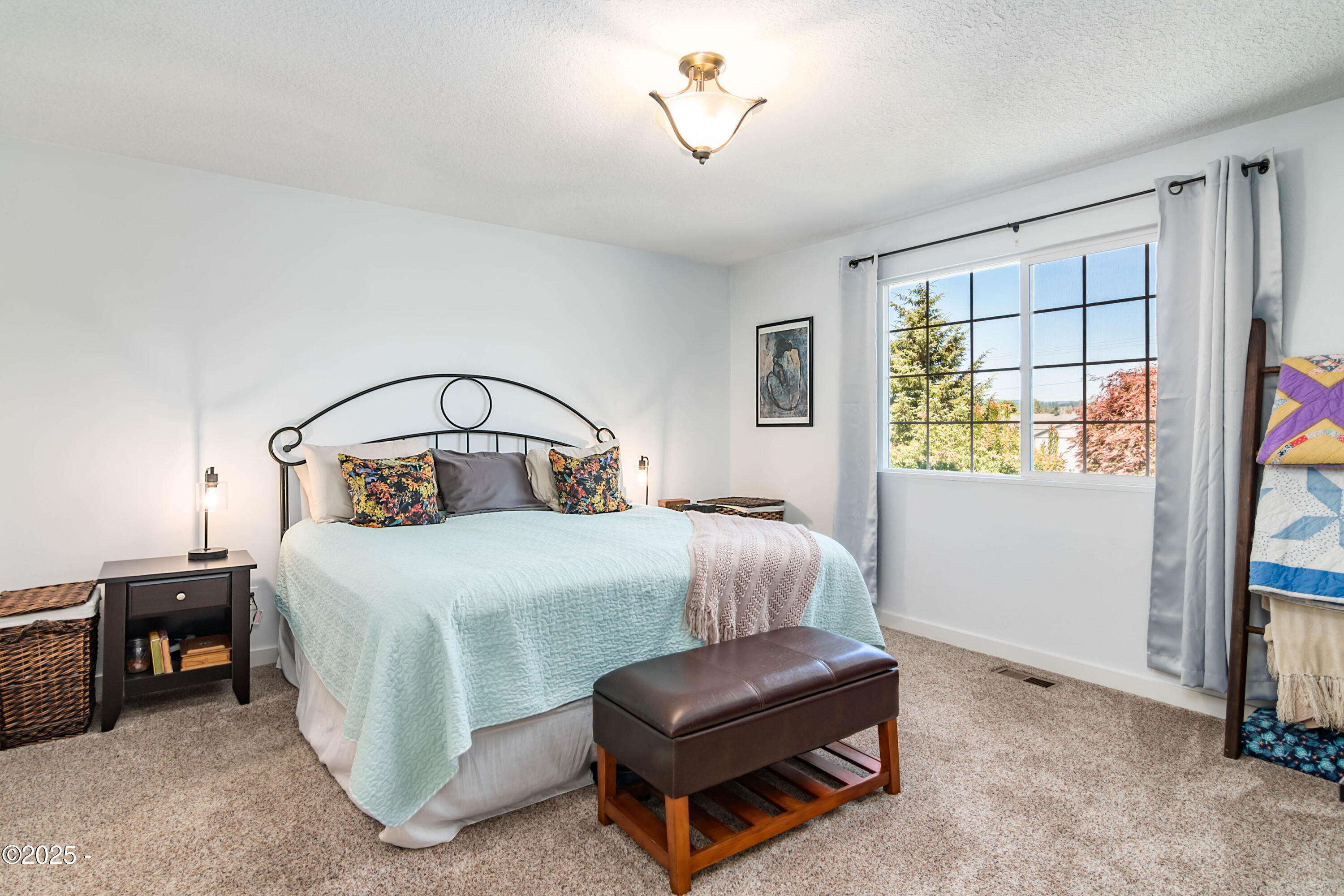 3449 NE West Devils Lake Road