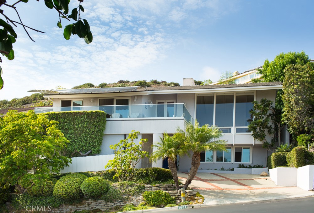 1004 Emerald Bay