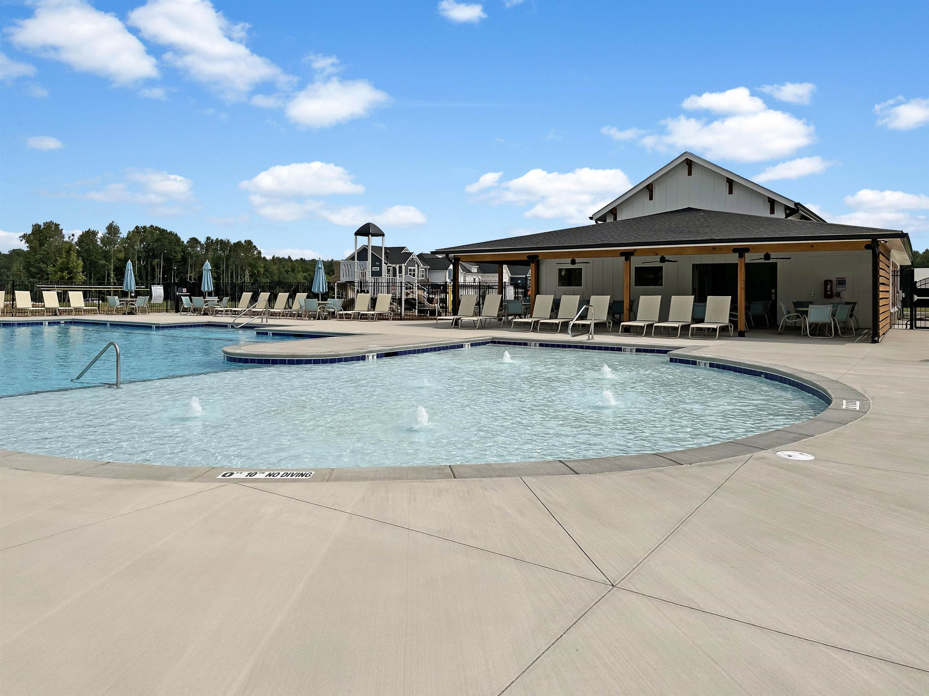 1828 Piney Falls Drive