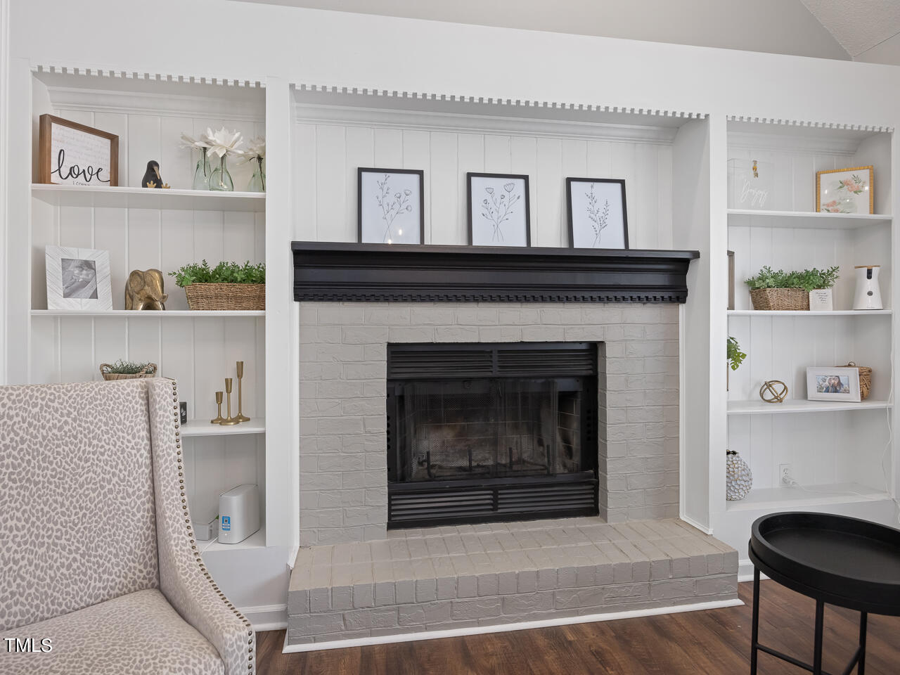 7105 Kinross Drive