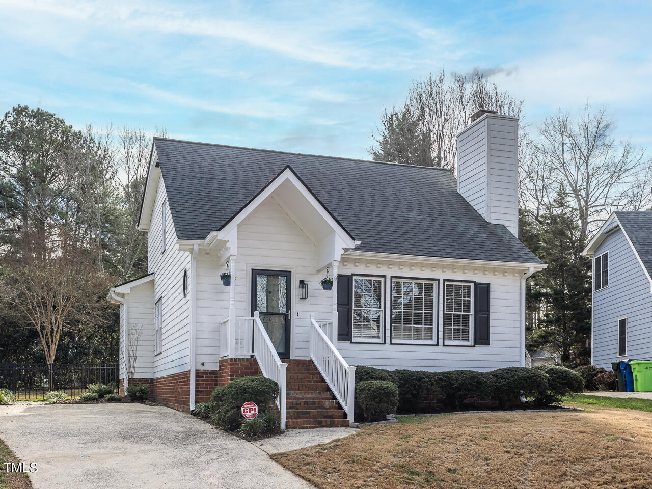 7105 Kinross Drive