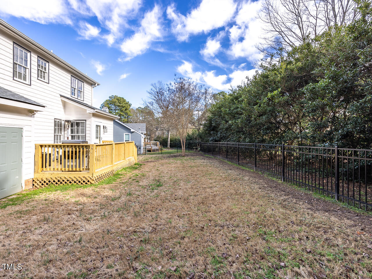7105 Kinross Drive