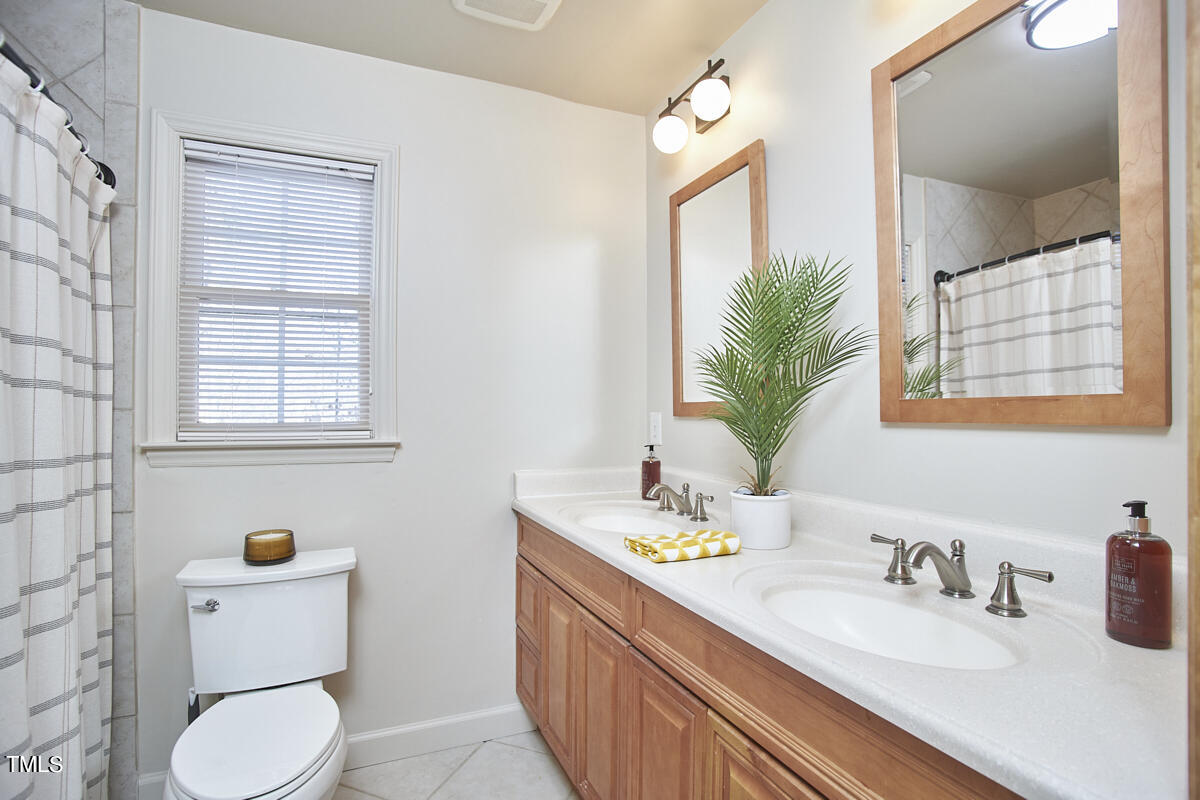 7424 Old Fox Trail
