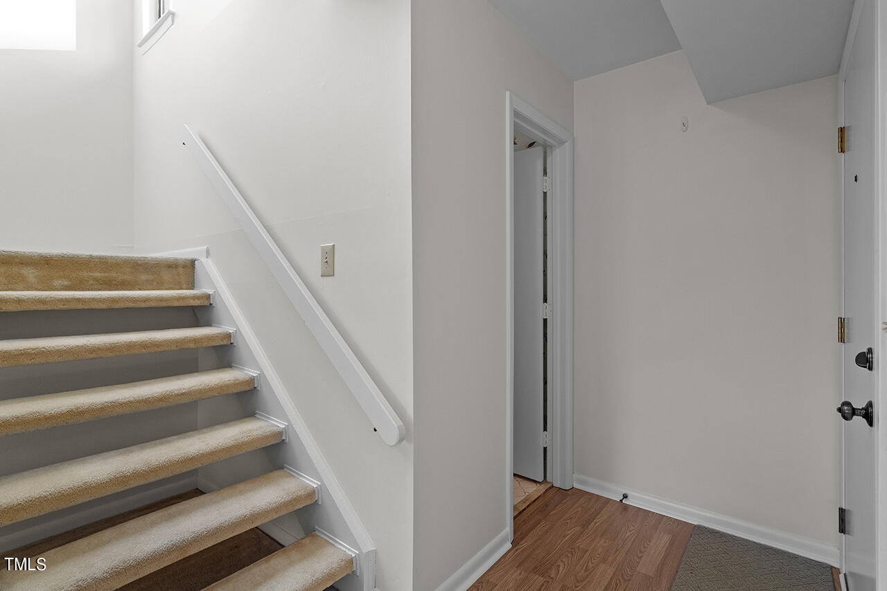 3909 Wendy Lane