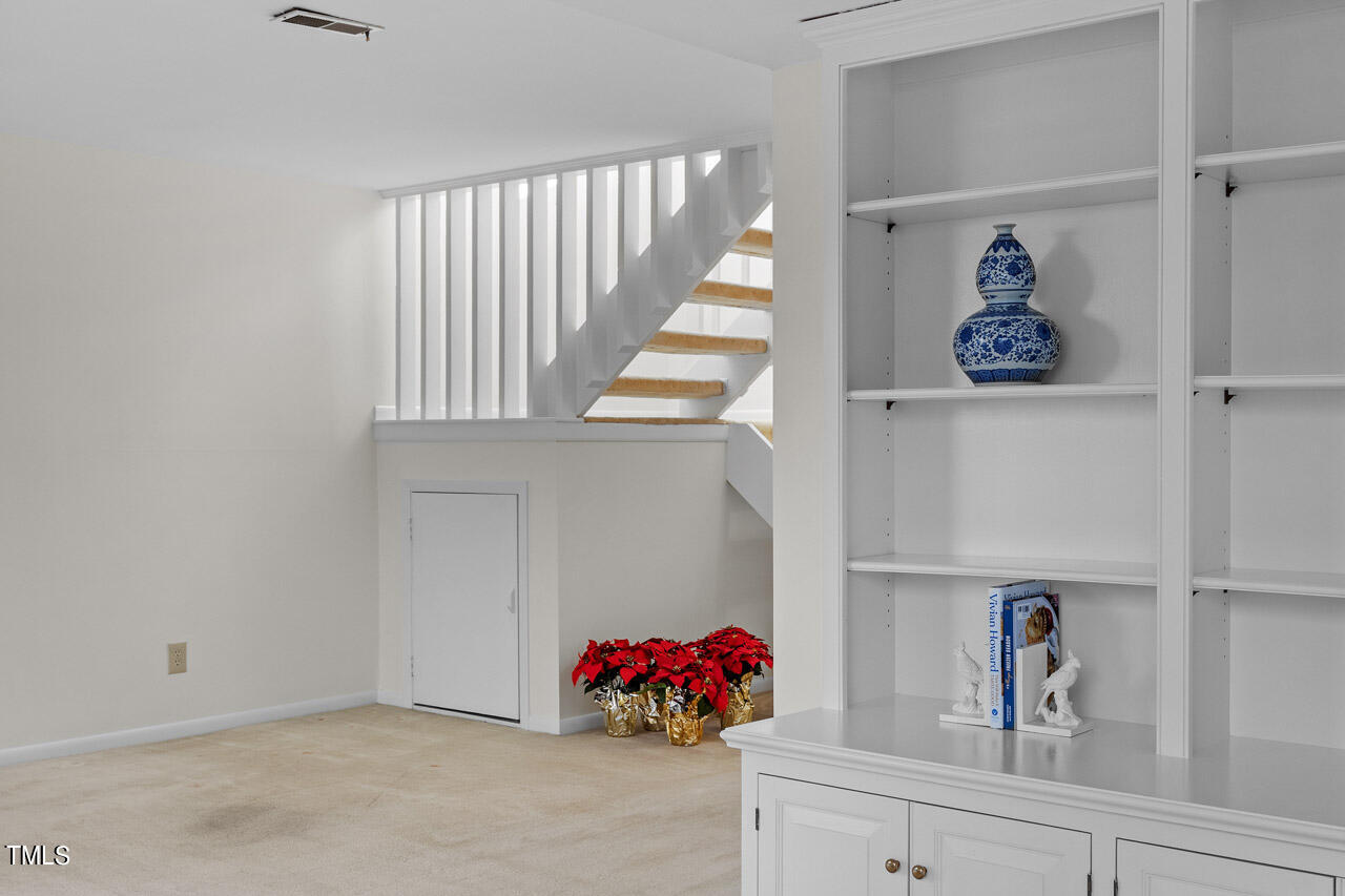 3909 Wendy Lane