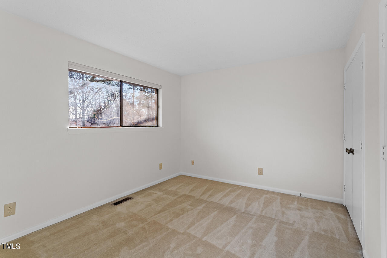 3909 Wendy Lane