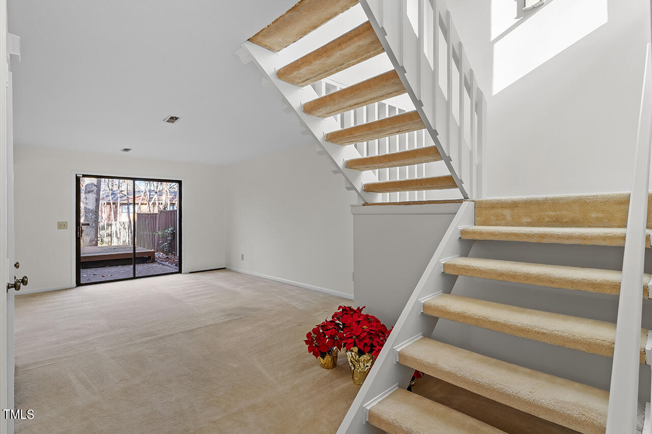 3909 Wendy Lane