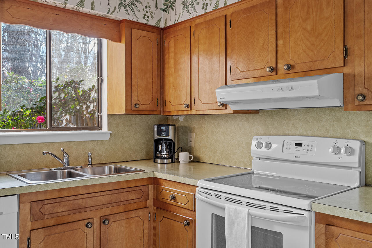 3909 Wendy Lane