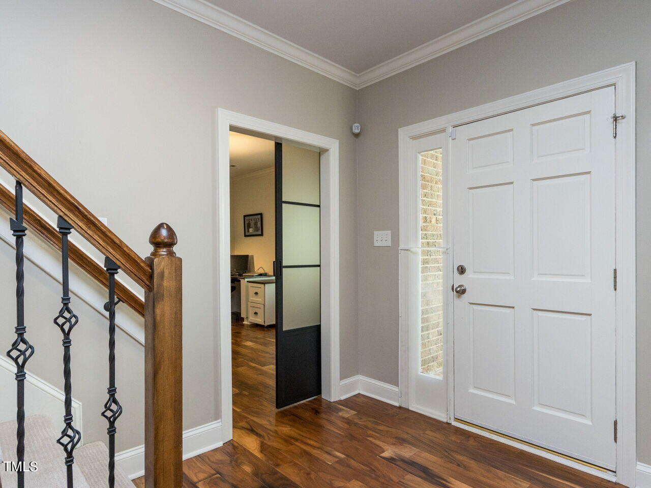 307 Tweed Circle