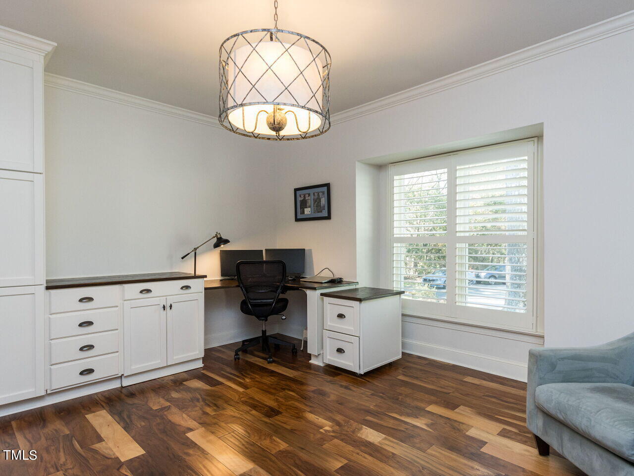 307 Tweed Circle