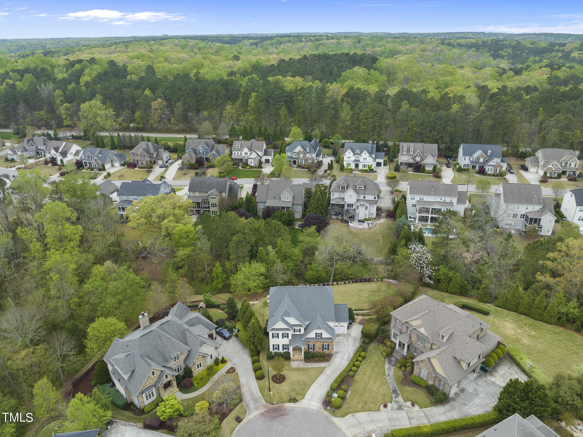 5320 Pomfret Point