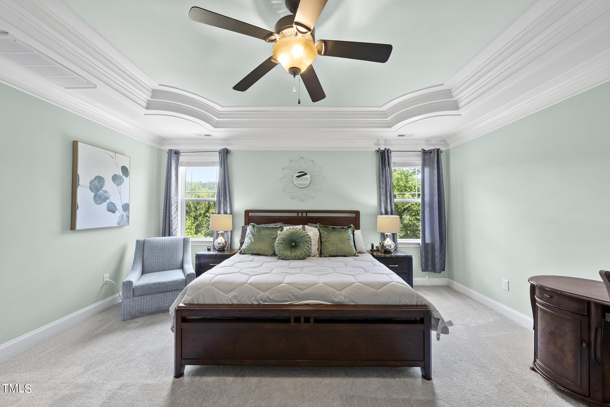 5320 Pomfret Point