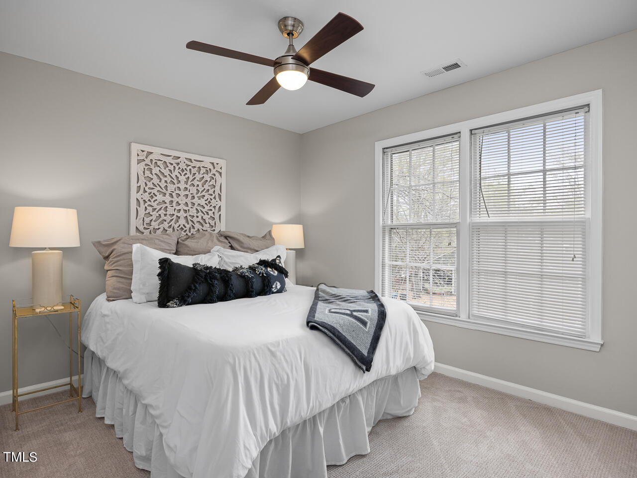 113 Long Shadow Place