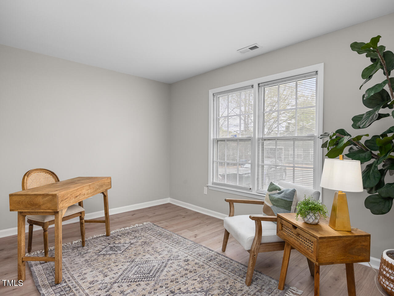 113 Long Shadow Place