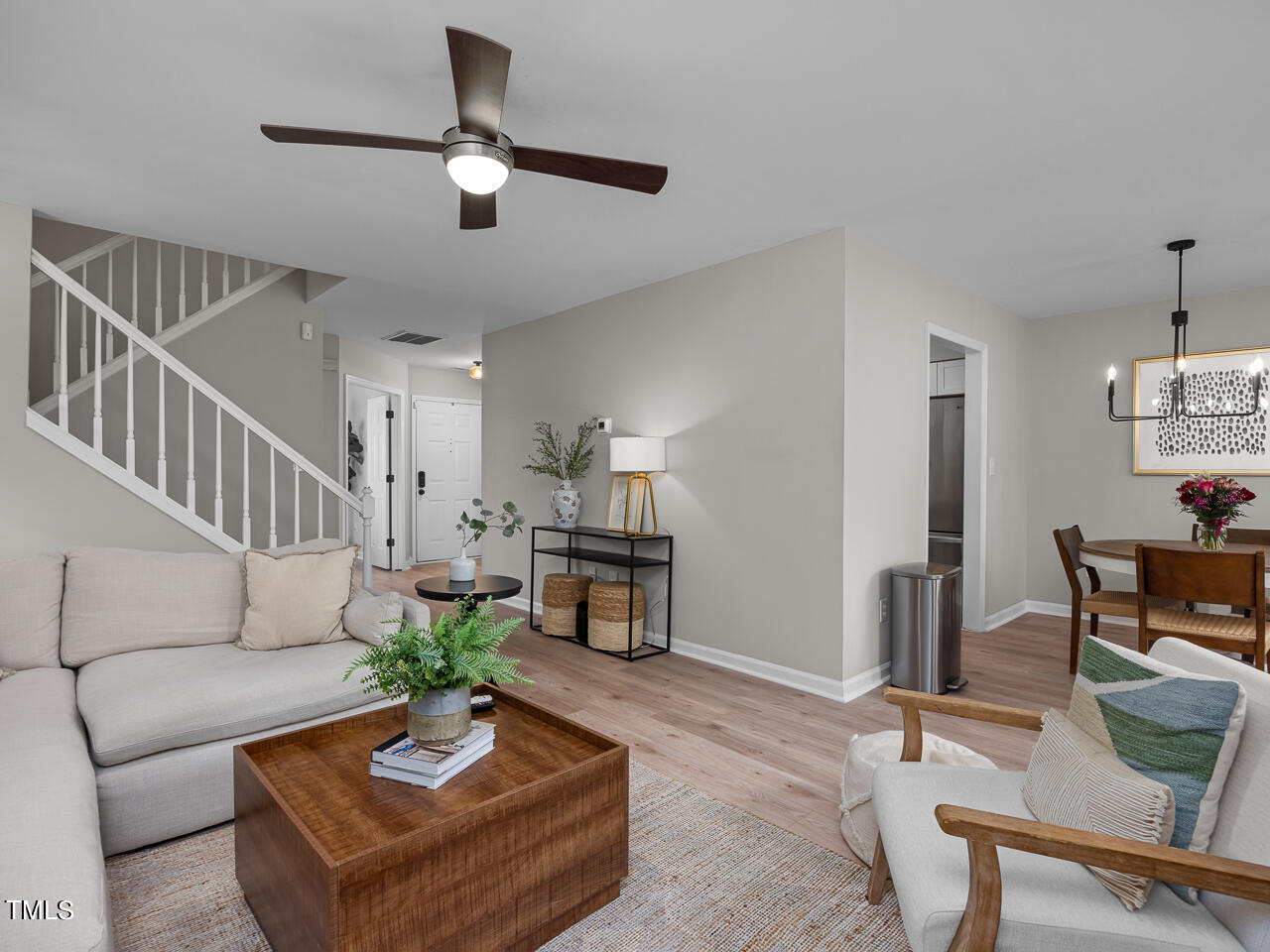 113 Long Shadow Place