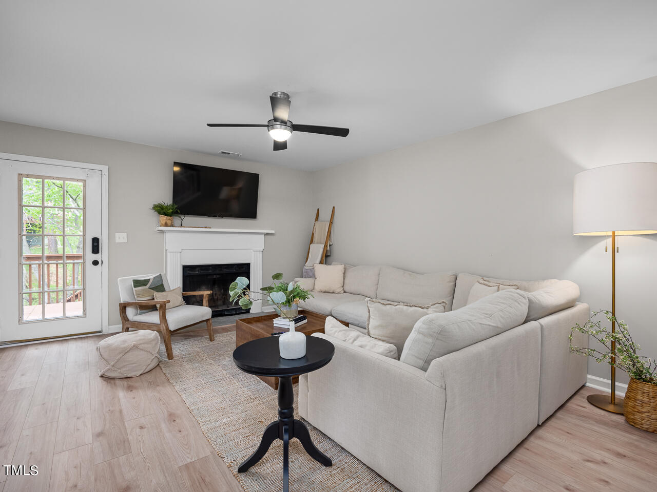 113 Long Shadow Place