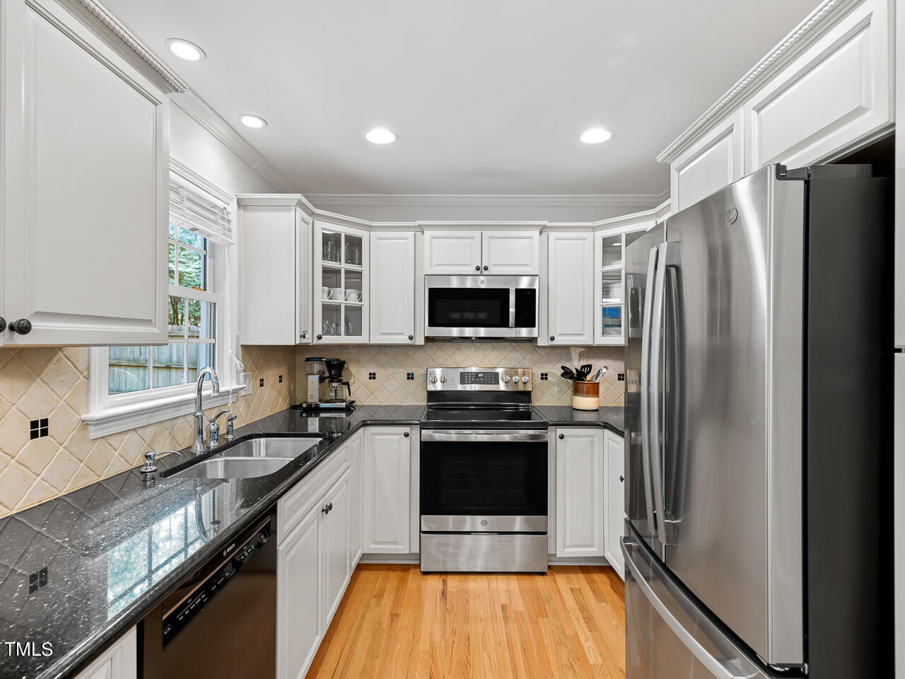 119 Rock Pointe Lane
