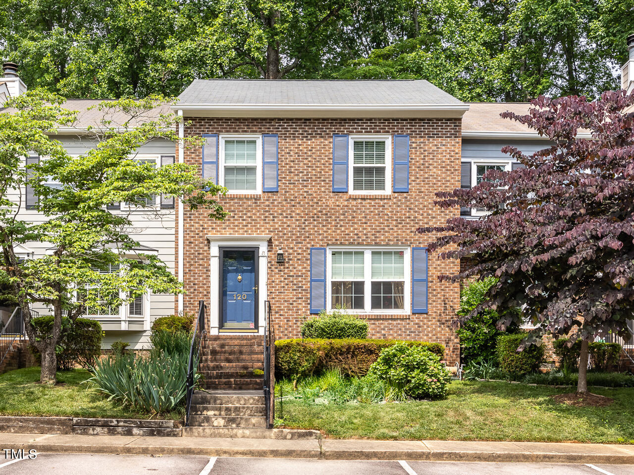 120 Bay Drive