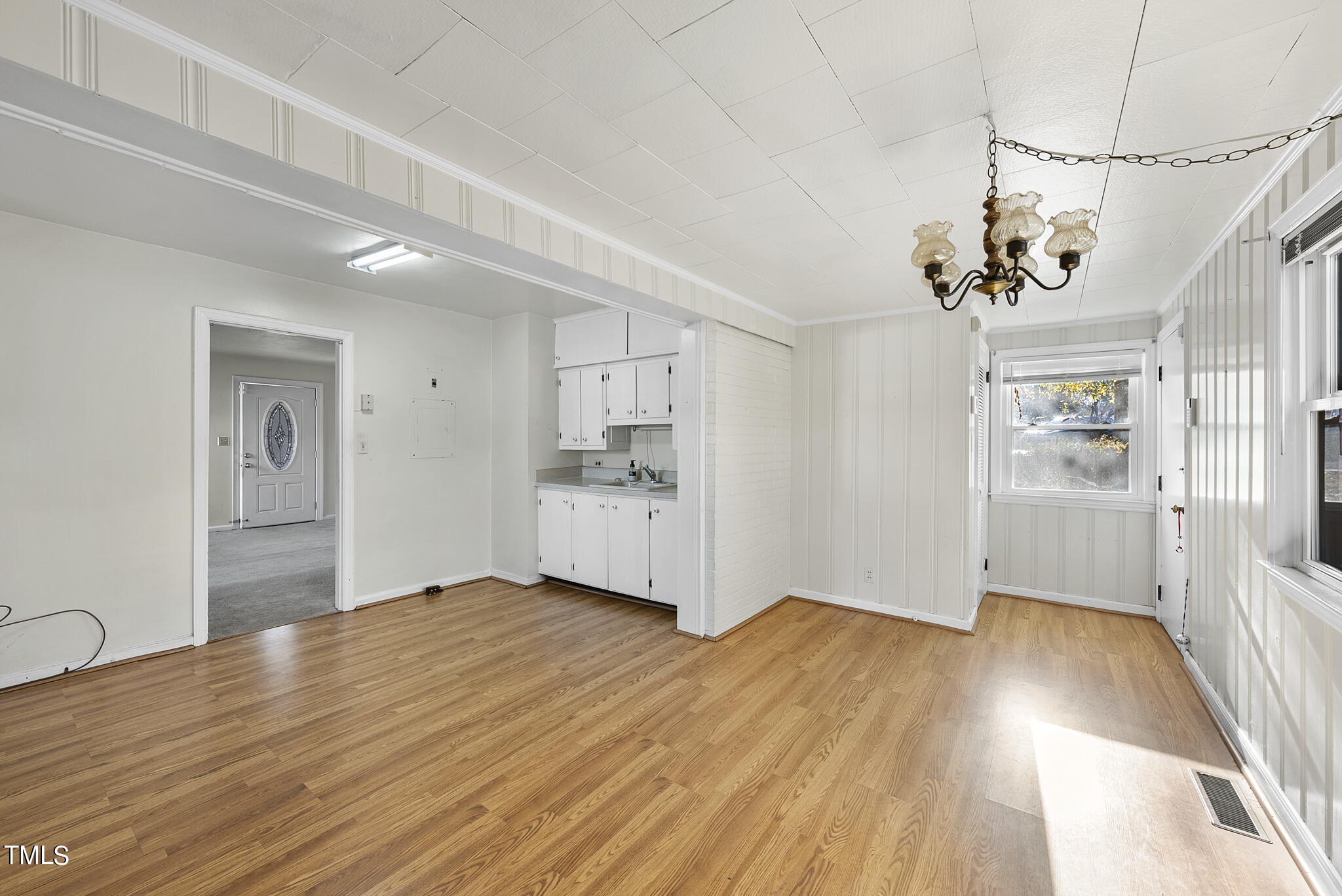 2208 Sheffield Road