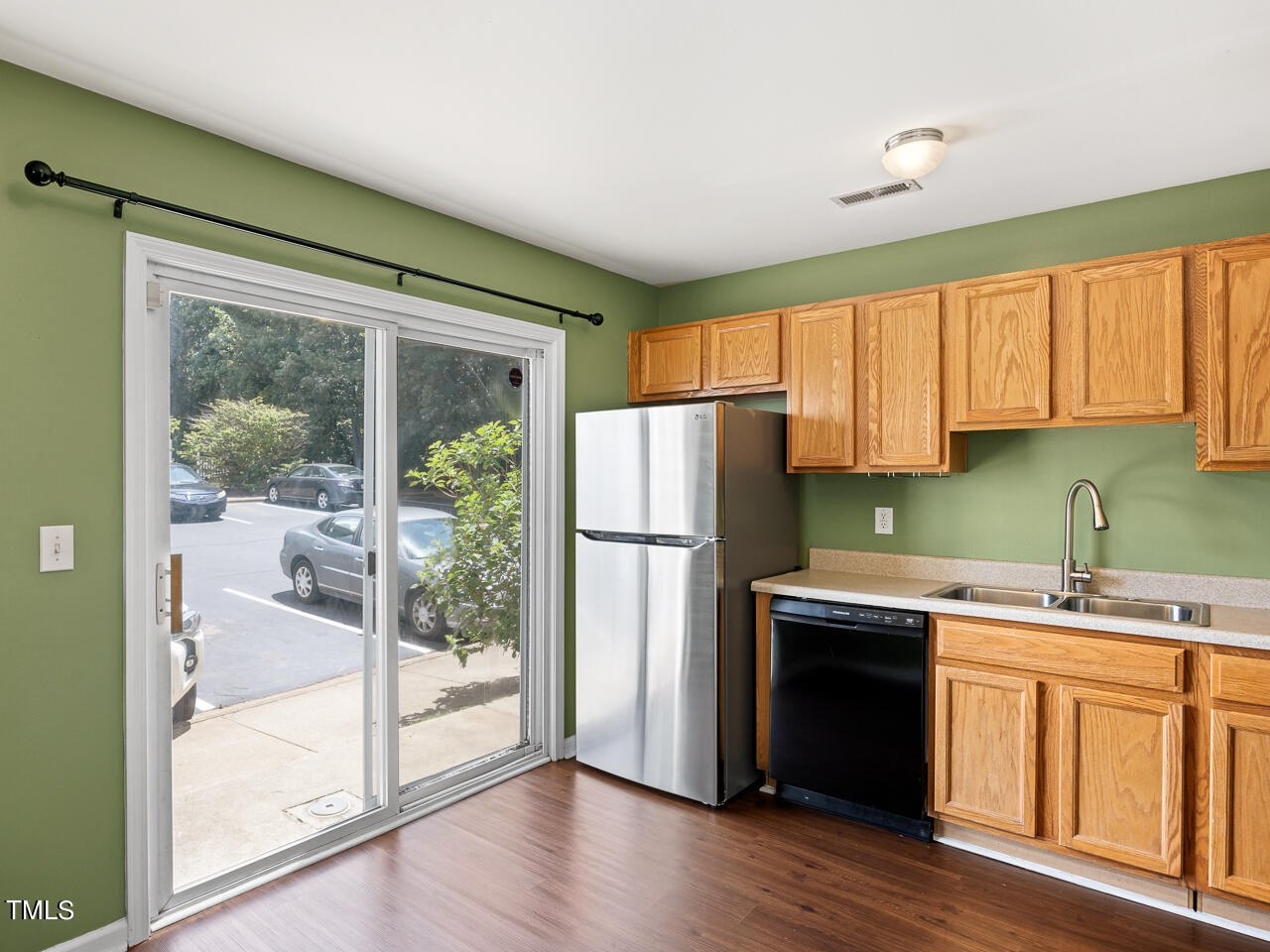 3020 Barrymore Street # 105