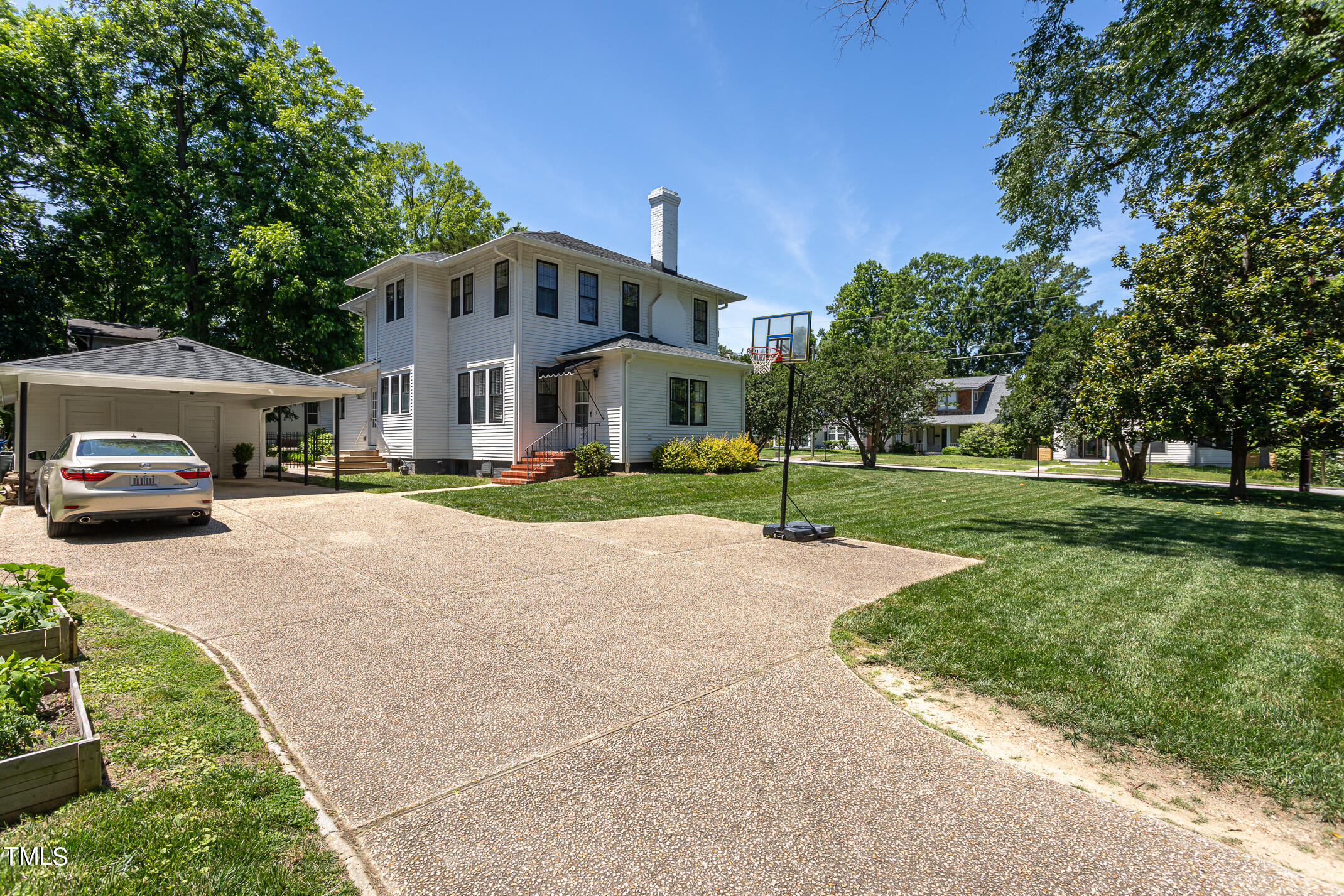 1112 Mordecai Drive