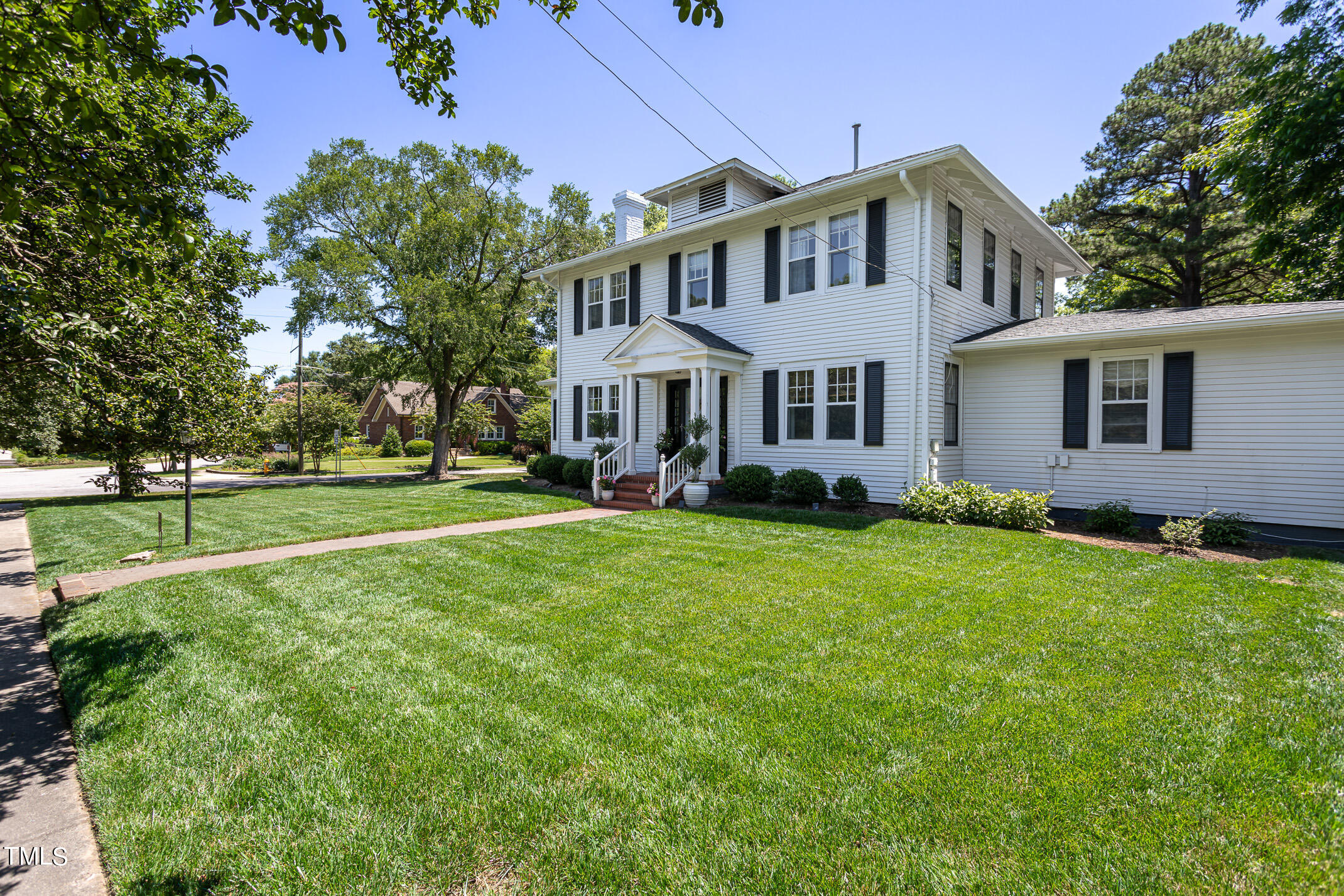 1112 Mordecai Drive